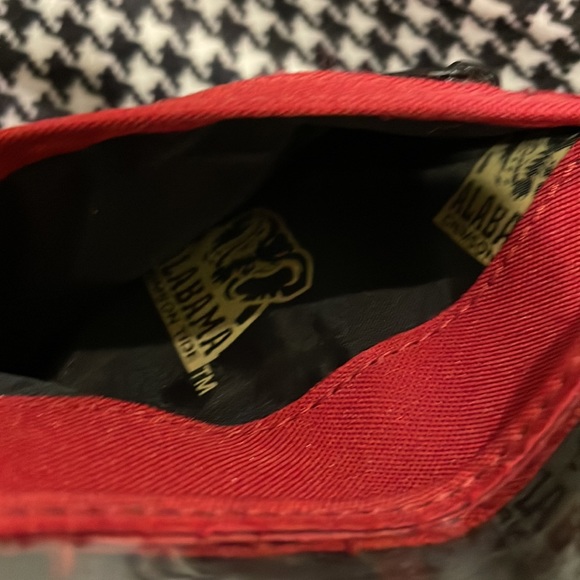 University of Alabama ID Holder Key Chain  w/ Pewter Logo 🐘 - Picture 9 of 16